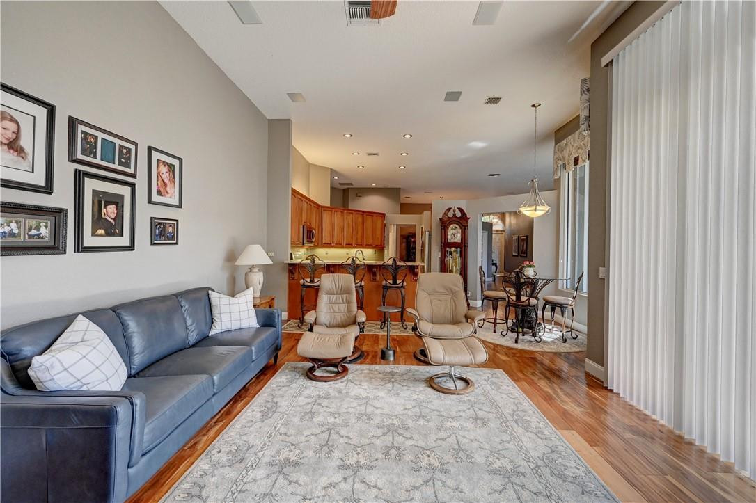 Wyndham Lakes West - Residential