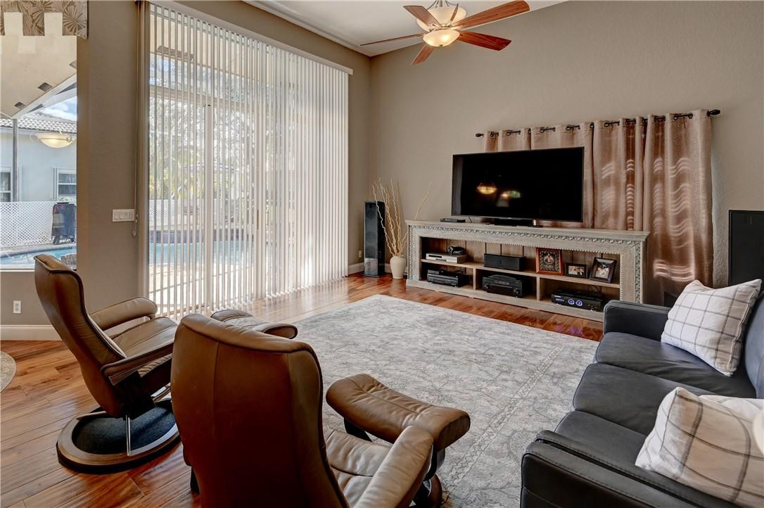 Wyndham Lakes West - Residential