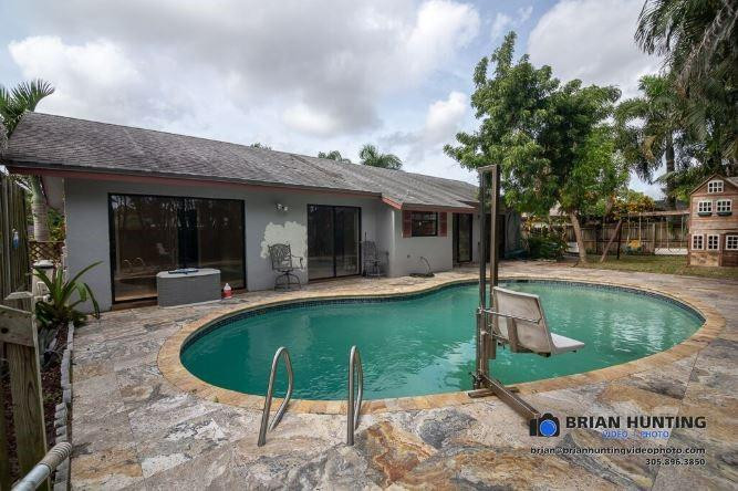 Woodside 01 - Residential