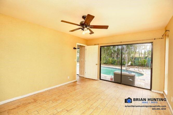 Woodside 01 - Residential