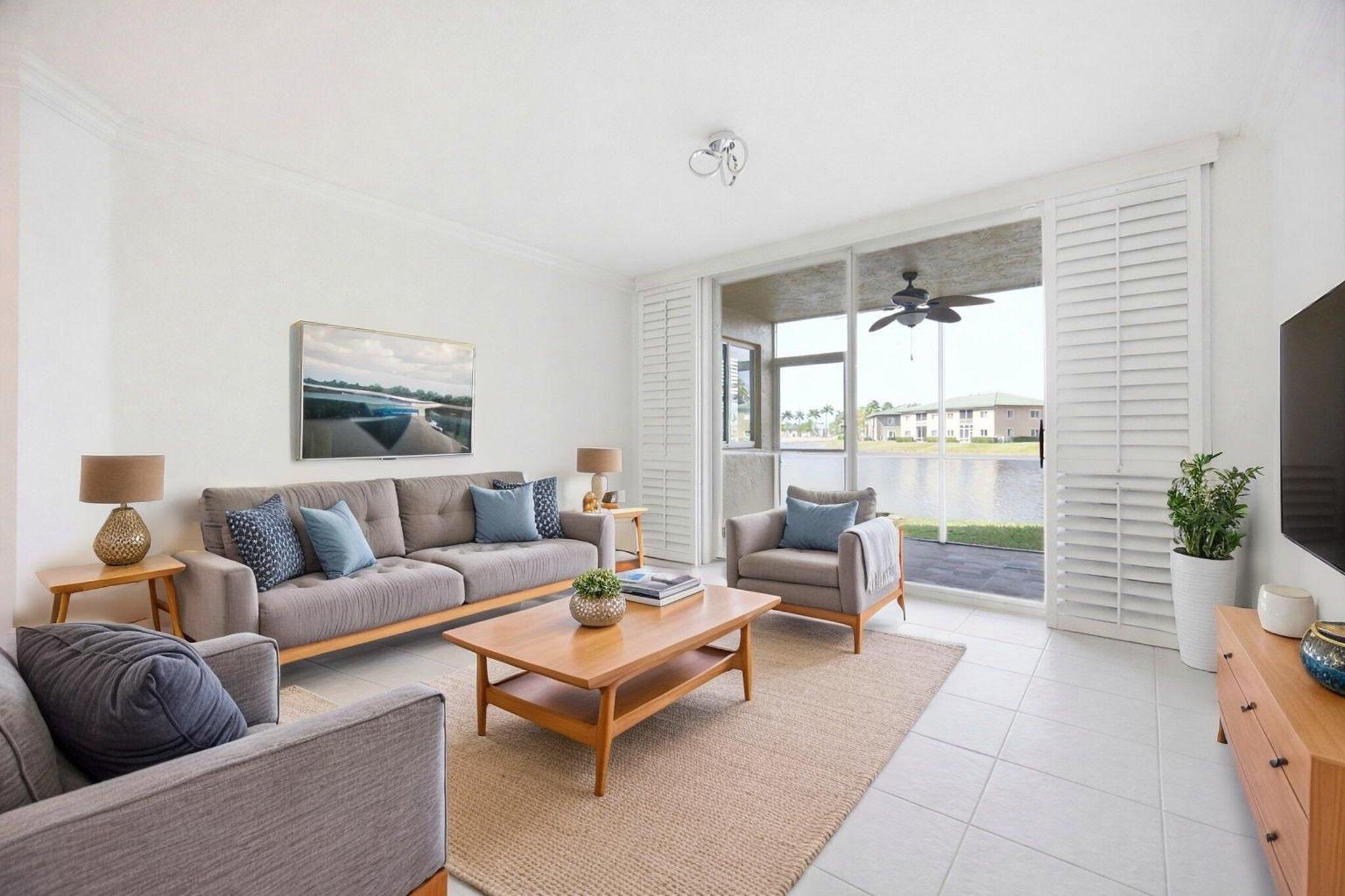 SOUTHAMPTON CONDOMINIUM H - Residential