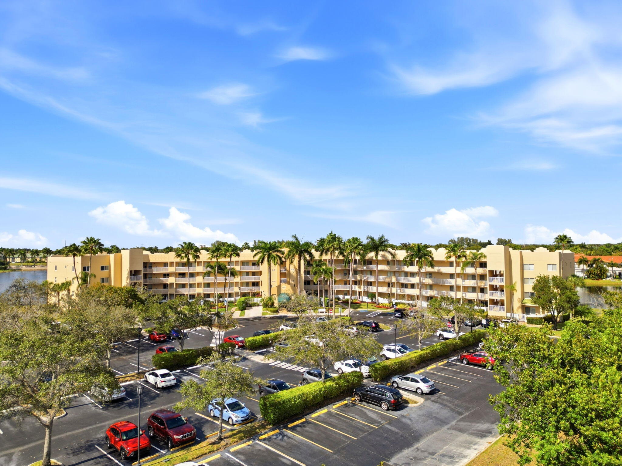 SOUTHAMPTON CONDOMINIUM H - Residential