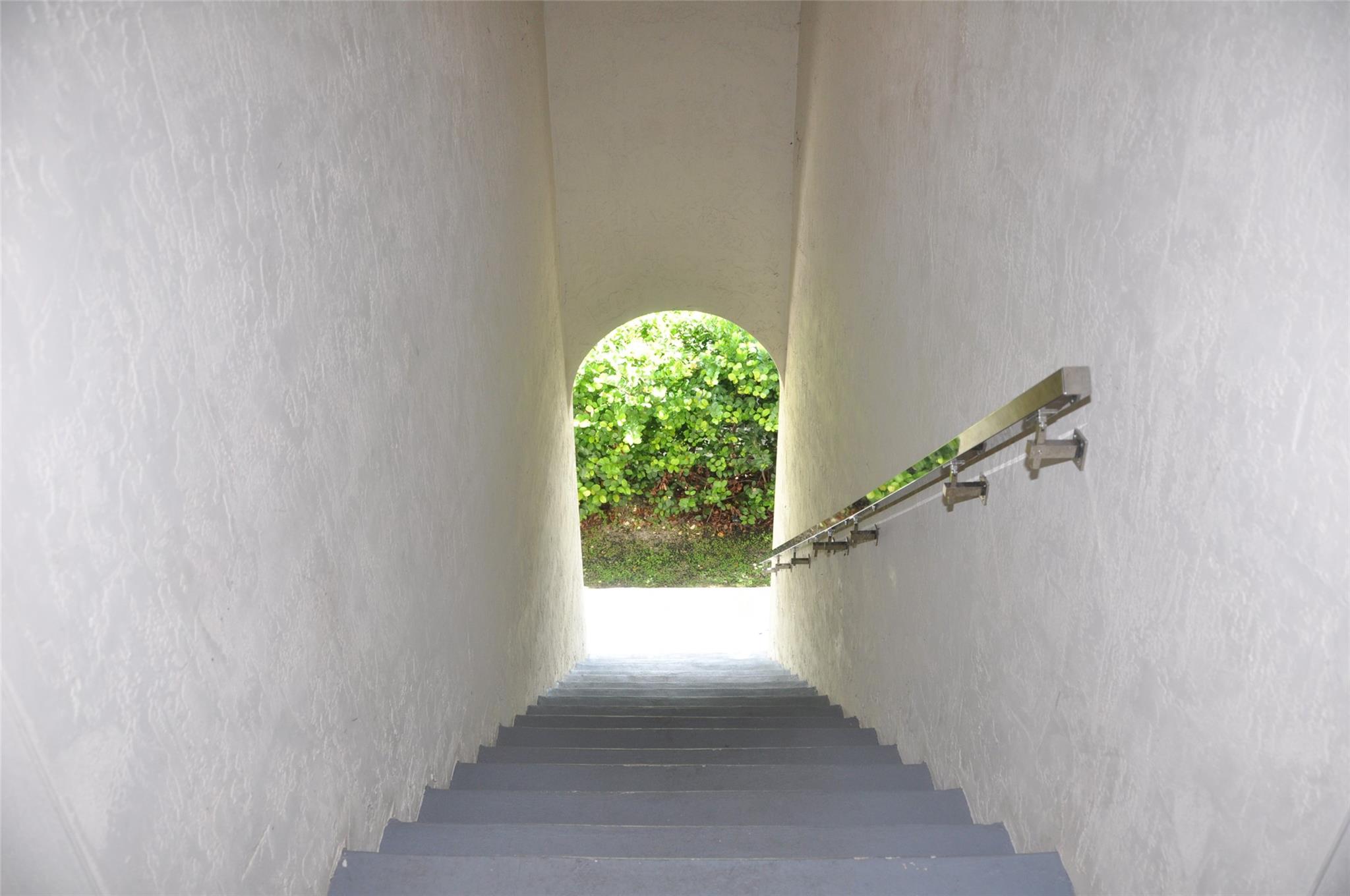 Home Beautiful Park 2-47 - Residential Lease