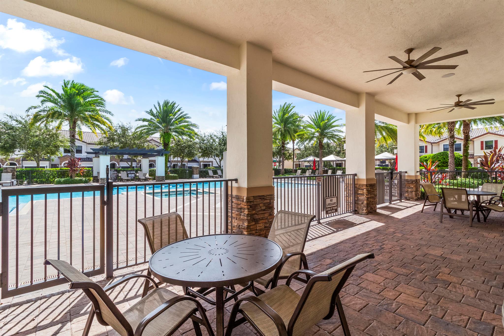 GARDEN ESTATES AT THE HAM - Residential