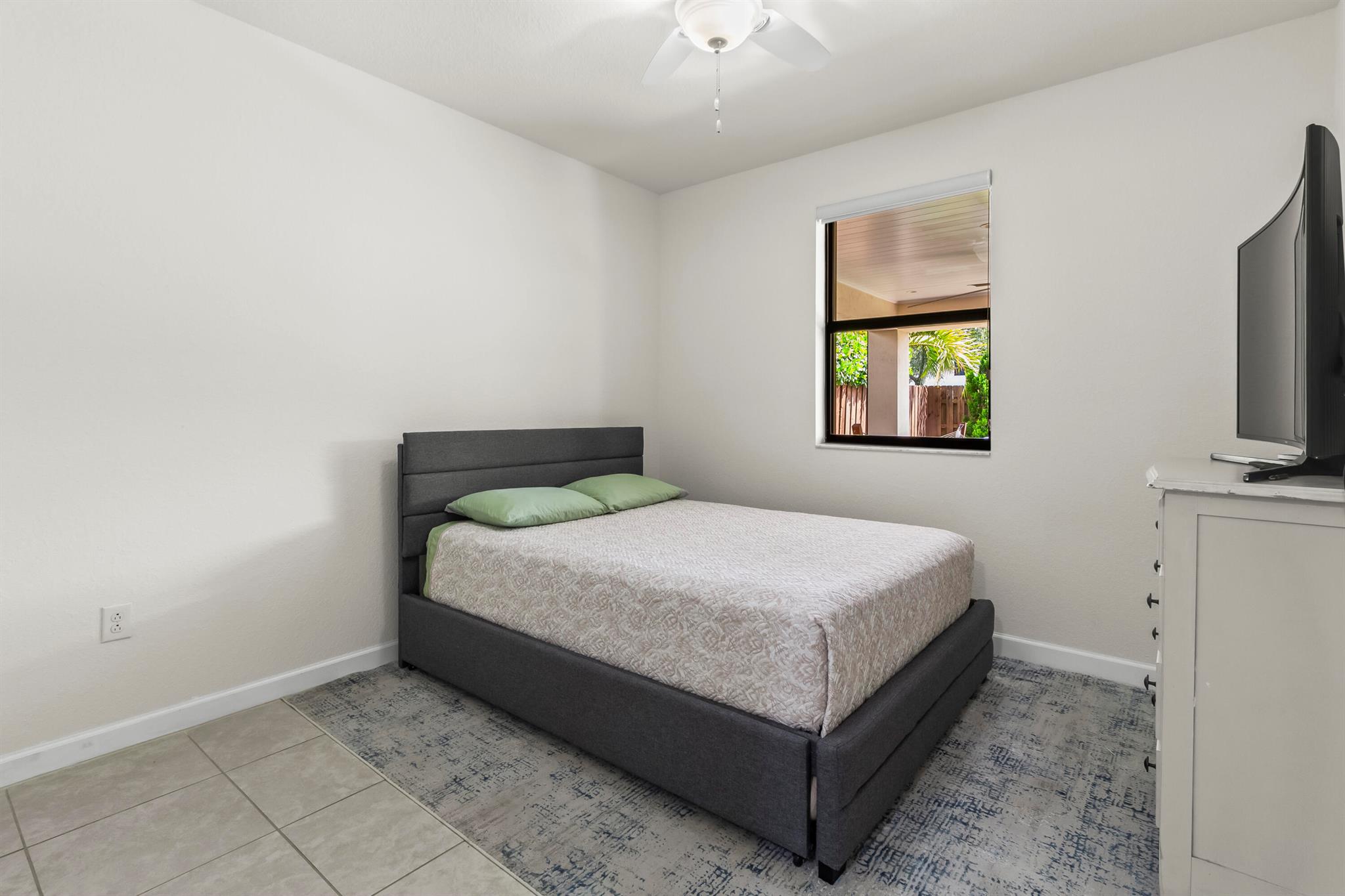 GARDEN ESTATES AT THE HAM - Residential