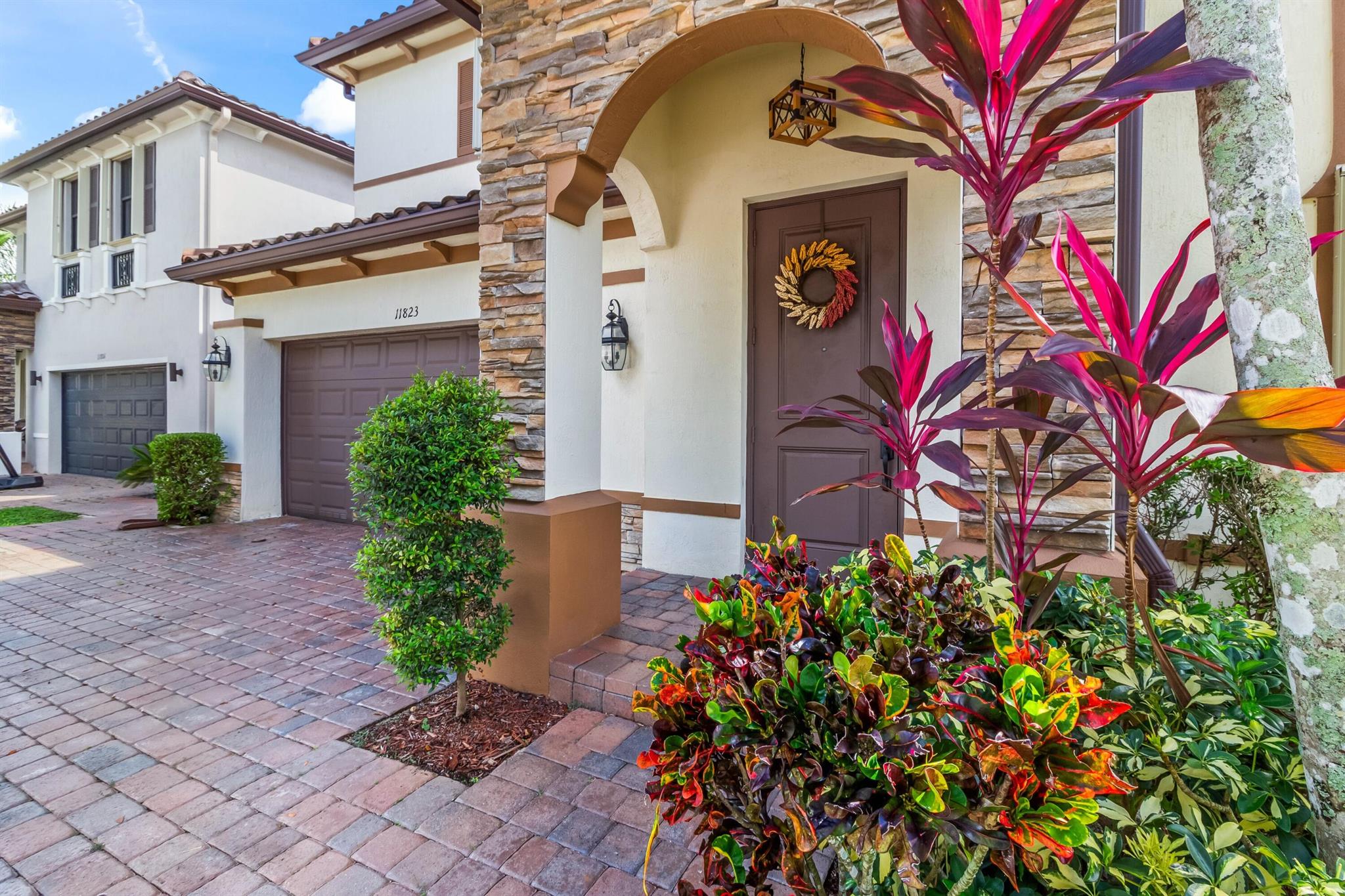 GARDEN ESTATES AT THE HAM - Residential