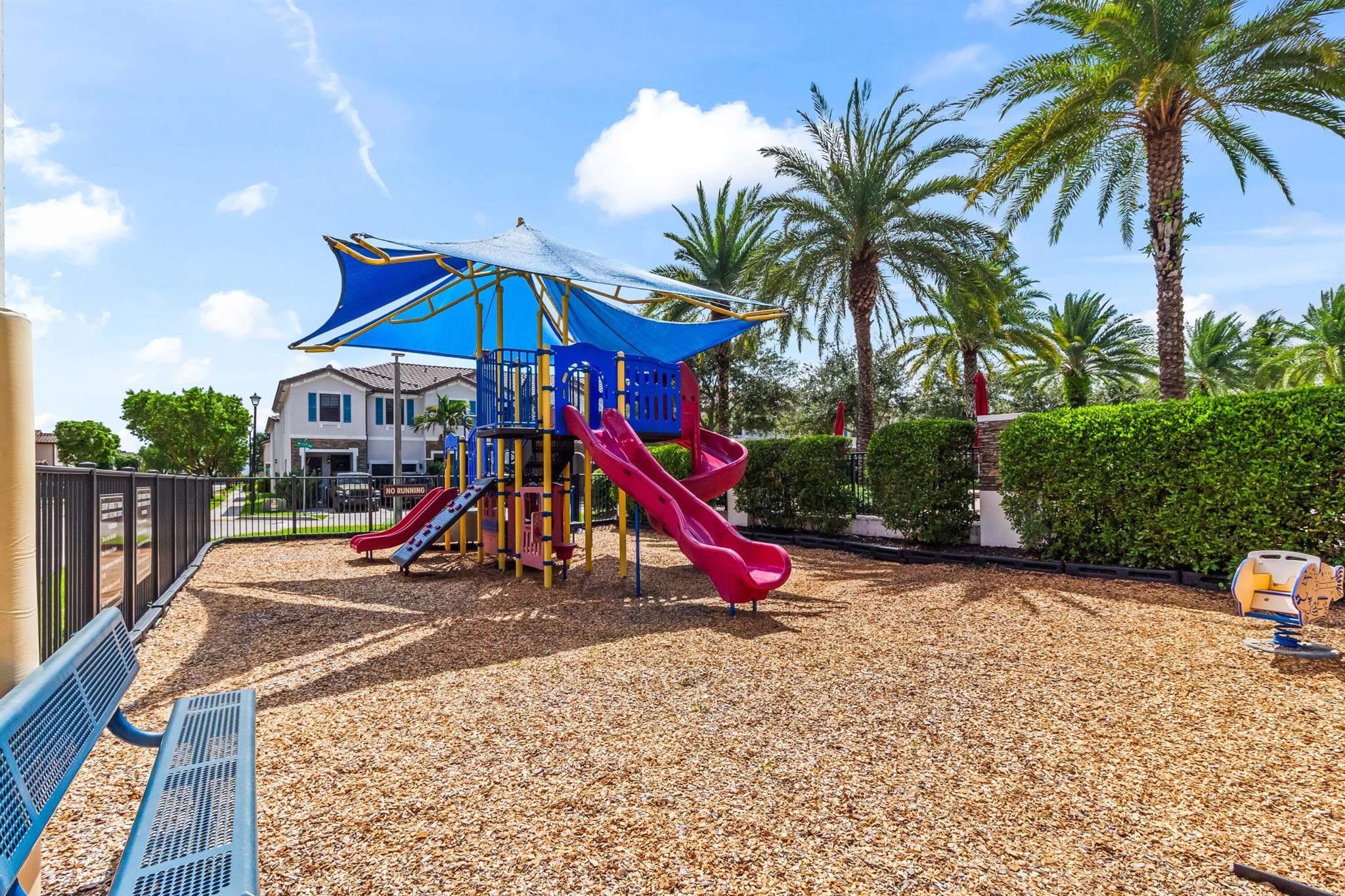 GARDEN ESTATES AT THE HAM - Residential