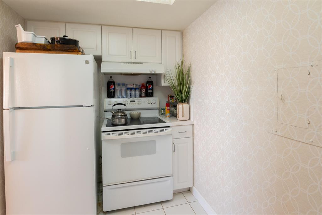 NORTON PARK PLACE CONDO - Residential