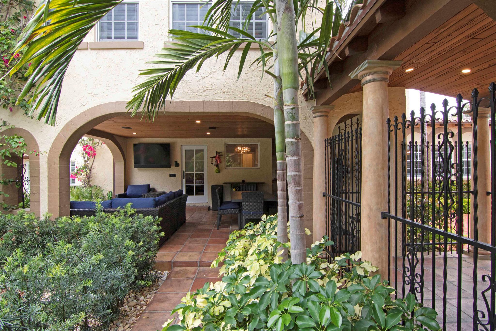 EL CID - Residential