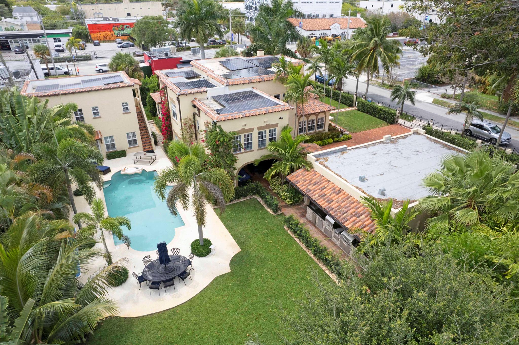 EL CID - Residential