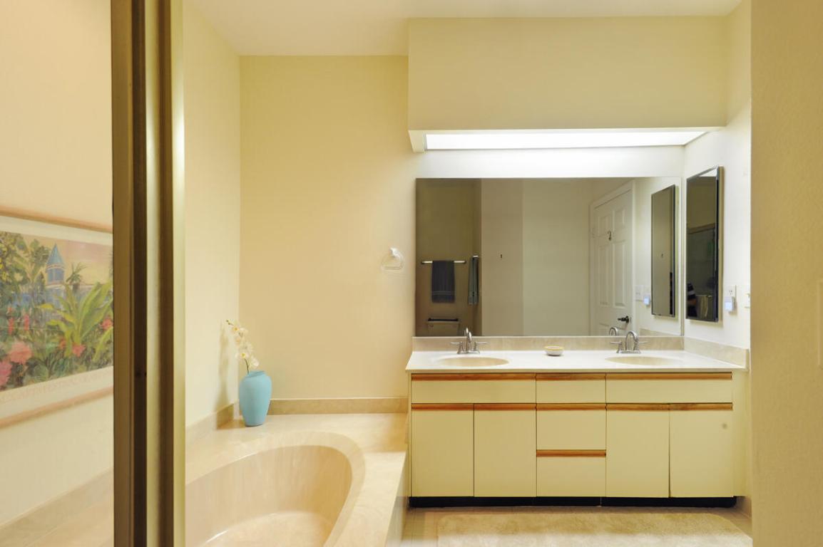 PGA RESORT COMMUNITY PL OF WINDERMERE UNIT 2 - Residential Lease