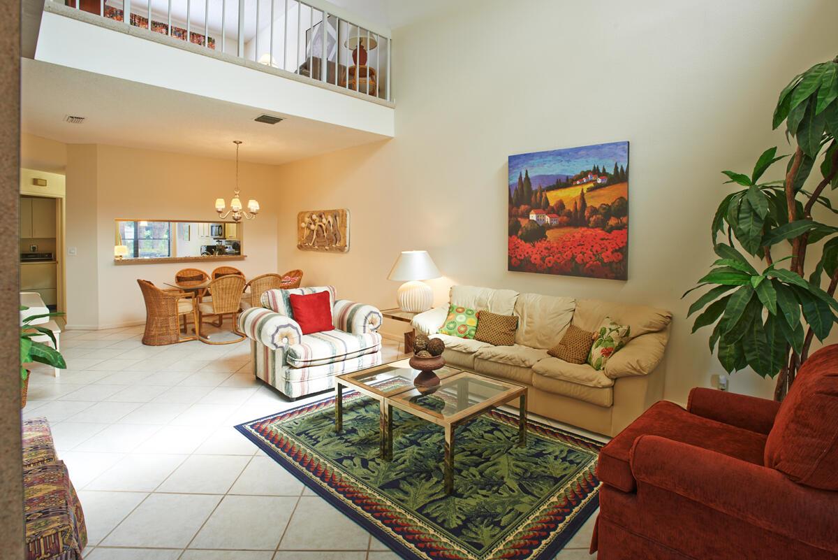 PGA RESORT COMMUNITY PL O - Residential Lease