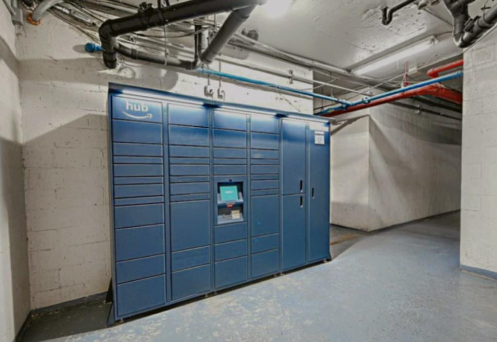 Del Prado - Residential