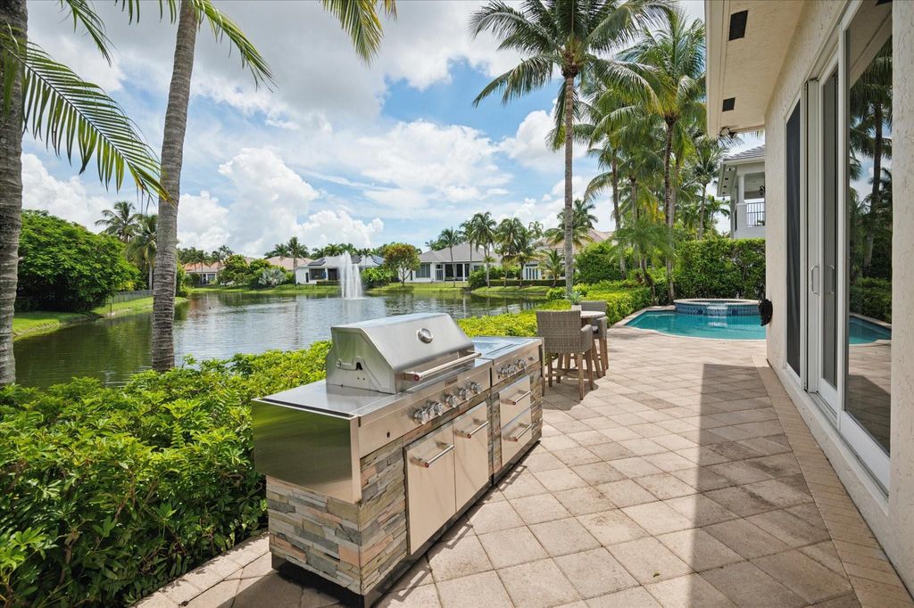 Photo of 10821 Blue Palm Street, Plantation, FL 33324 (MLS # F10452506)