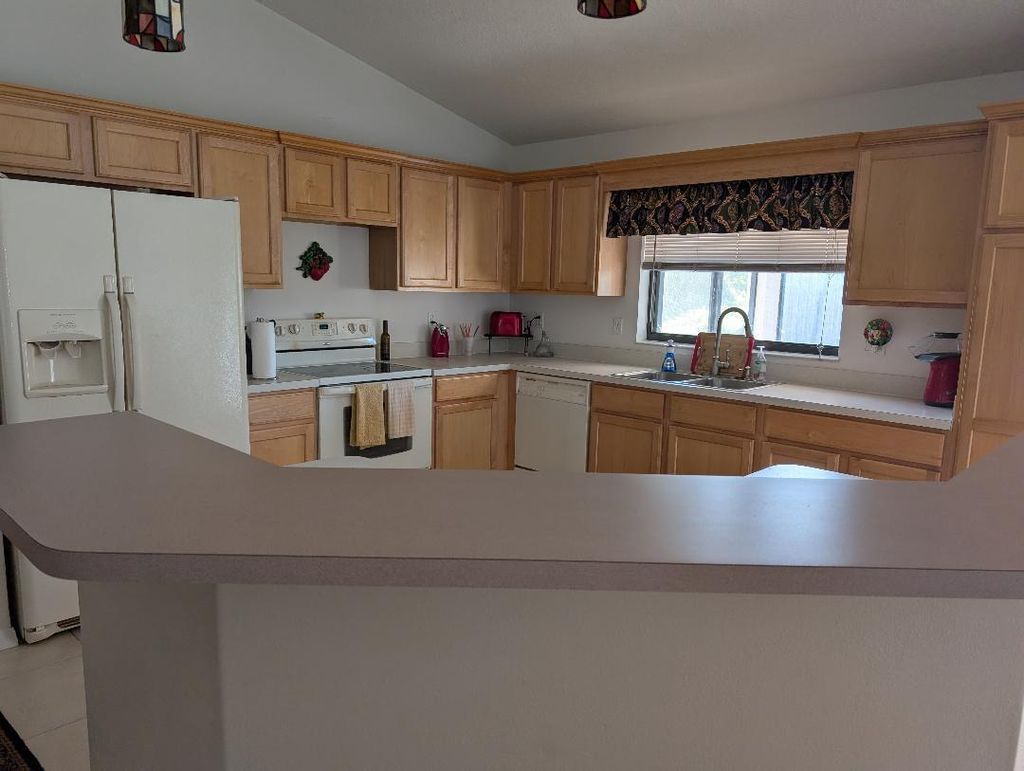 Photo of 2526 SE Floresta Drive, Port Saint Lucie, FL 34984 (MLS # R11077809)