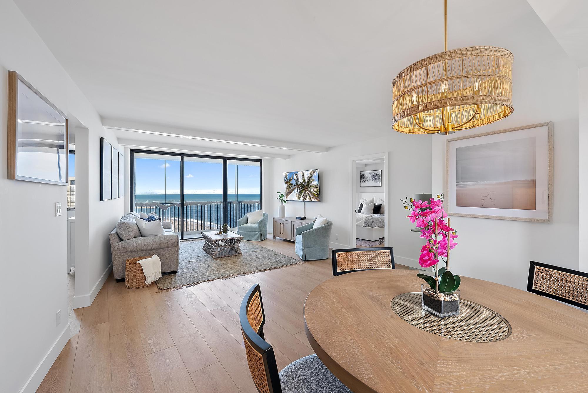 OCEAN TRAIL COND III DECL FILED 5-14-82 - Residential