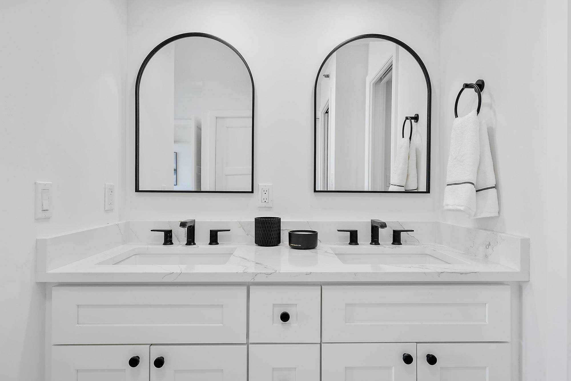 OCEAN TRAIL COND III DECL FILED 5-14-82 - Residential