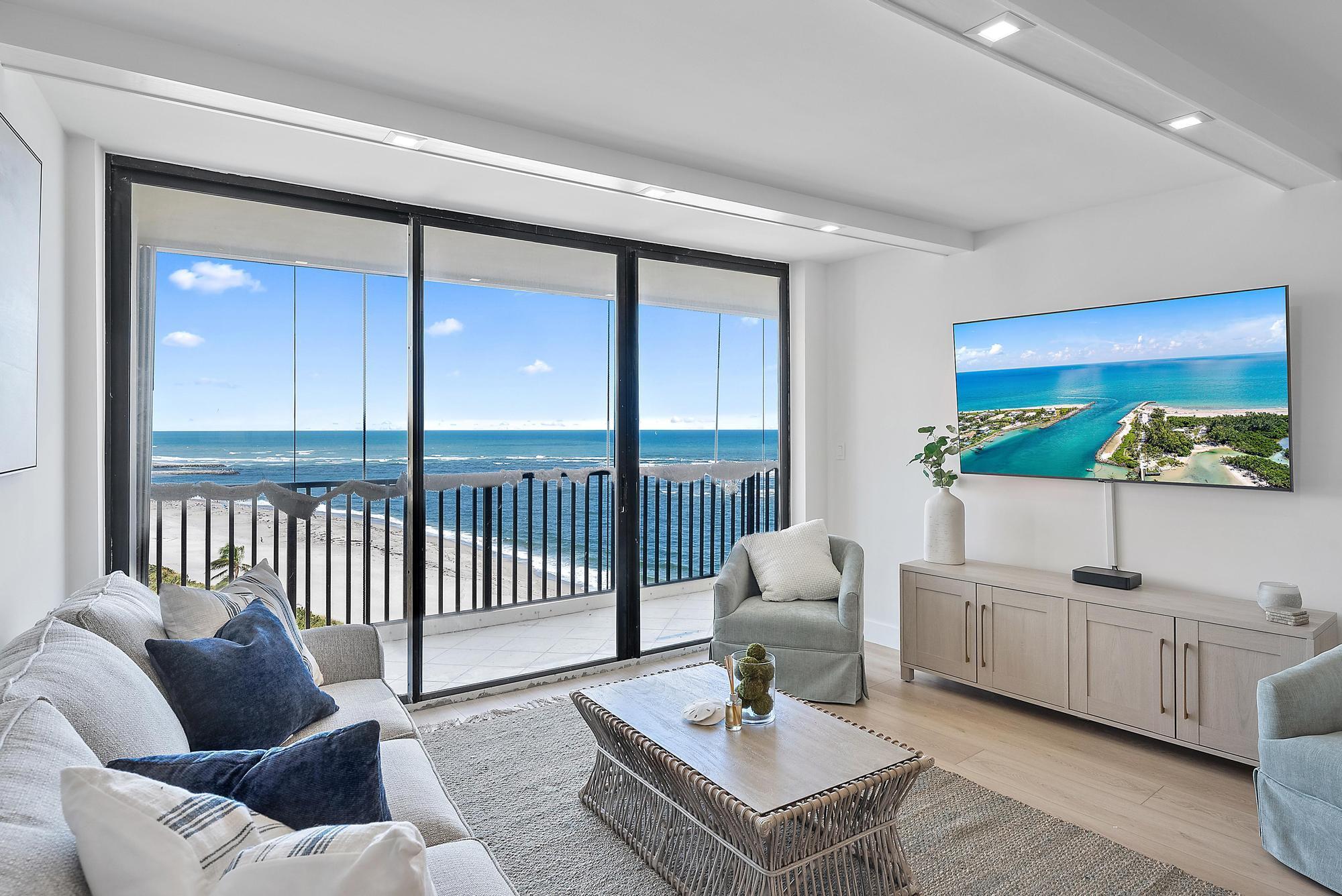 OCEAN TRAIL COND III DECL FILED 5-14-82 - Residential