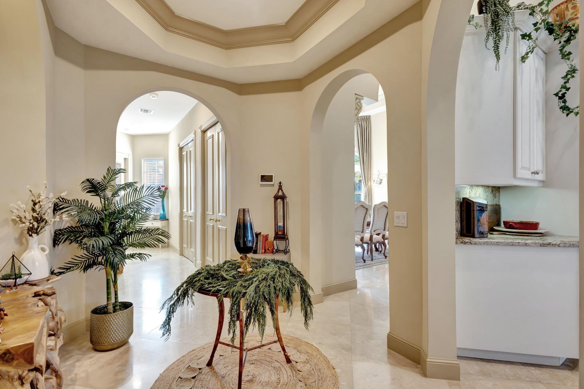 IBIS GOLF AND COUNTRY CLU - Residential Lease