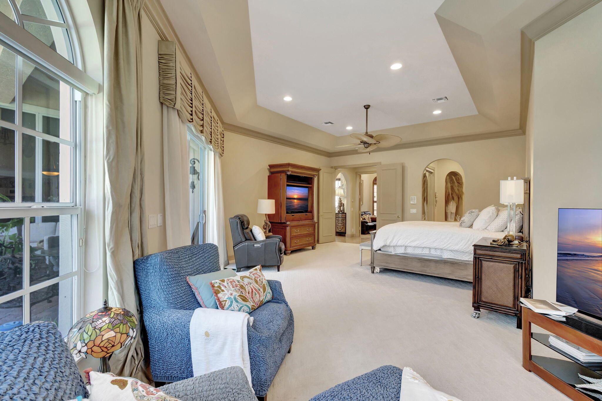 IBIS GOLF AND COUNTRY CLU - Residential Lease