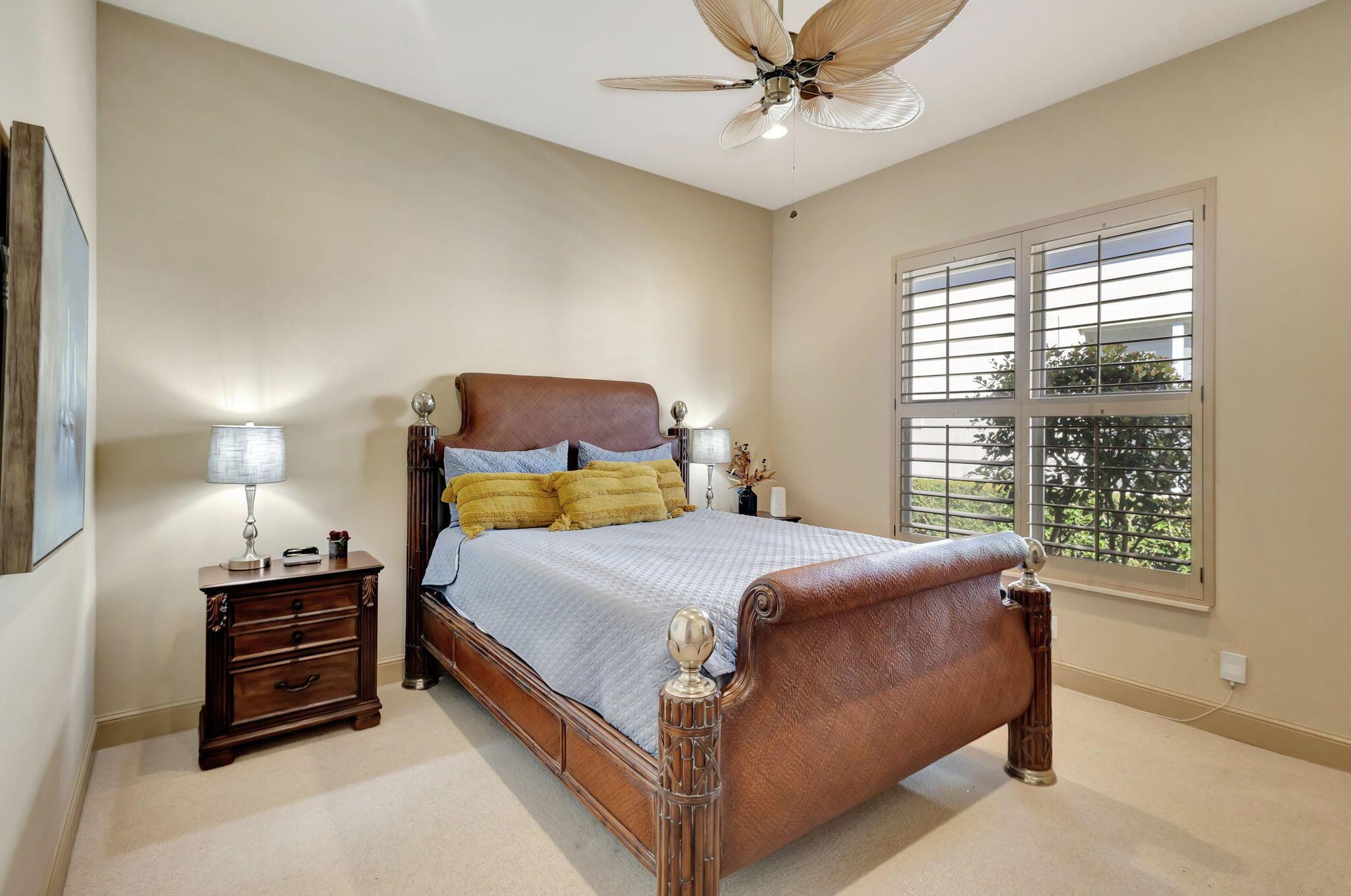 IBIS GOLF AND COUNTRY CLU - Residential Lease