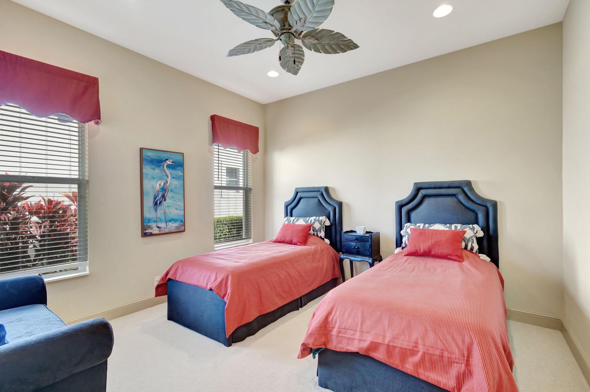 IBIS GOLF AND COUNTRY CLU - Residential Lease