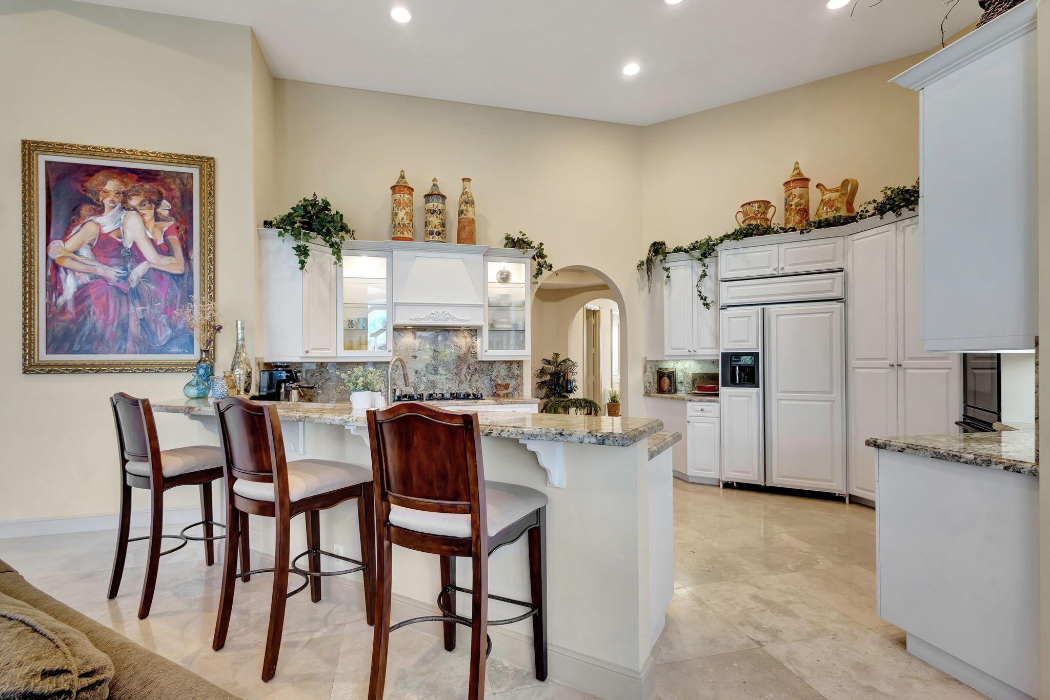 IBIS GOLF AND COUNTRY CLU - Residential Lease