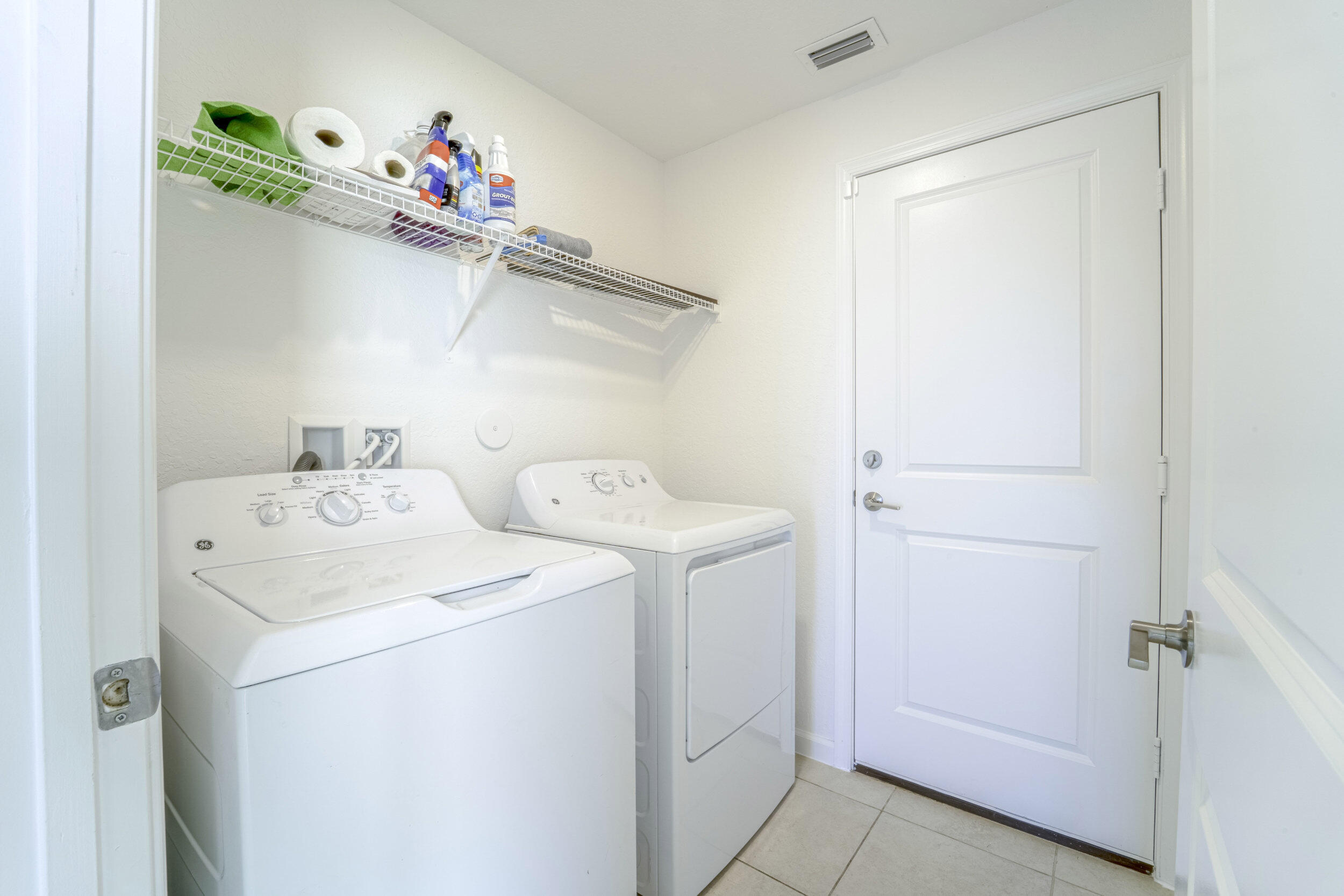 BENT CREEK TRACT B-2 - Residential Lease