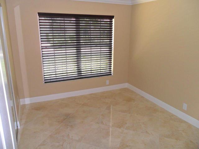 SIENA OAKS - Residential Lease