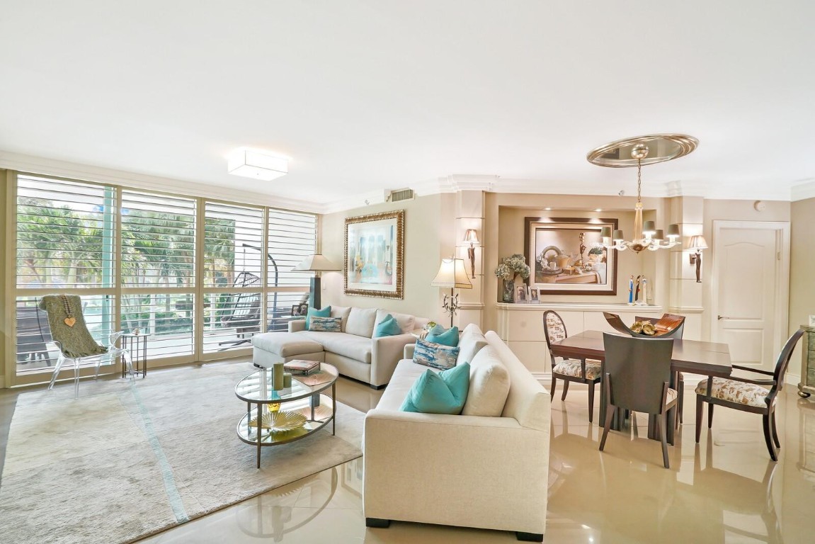 550 SE Mizner Boulevard B209