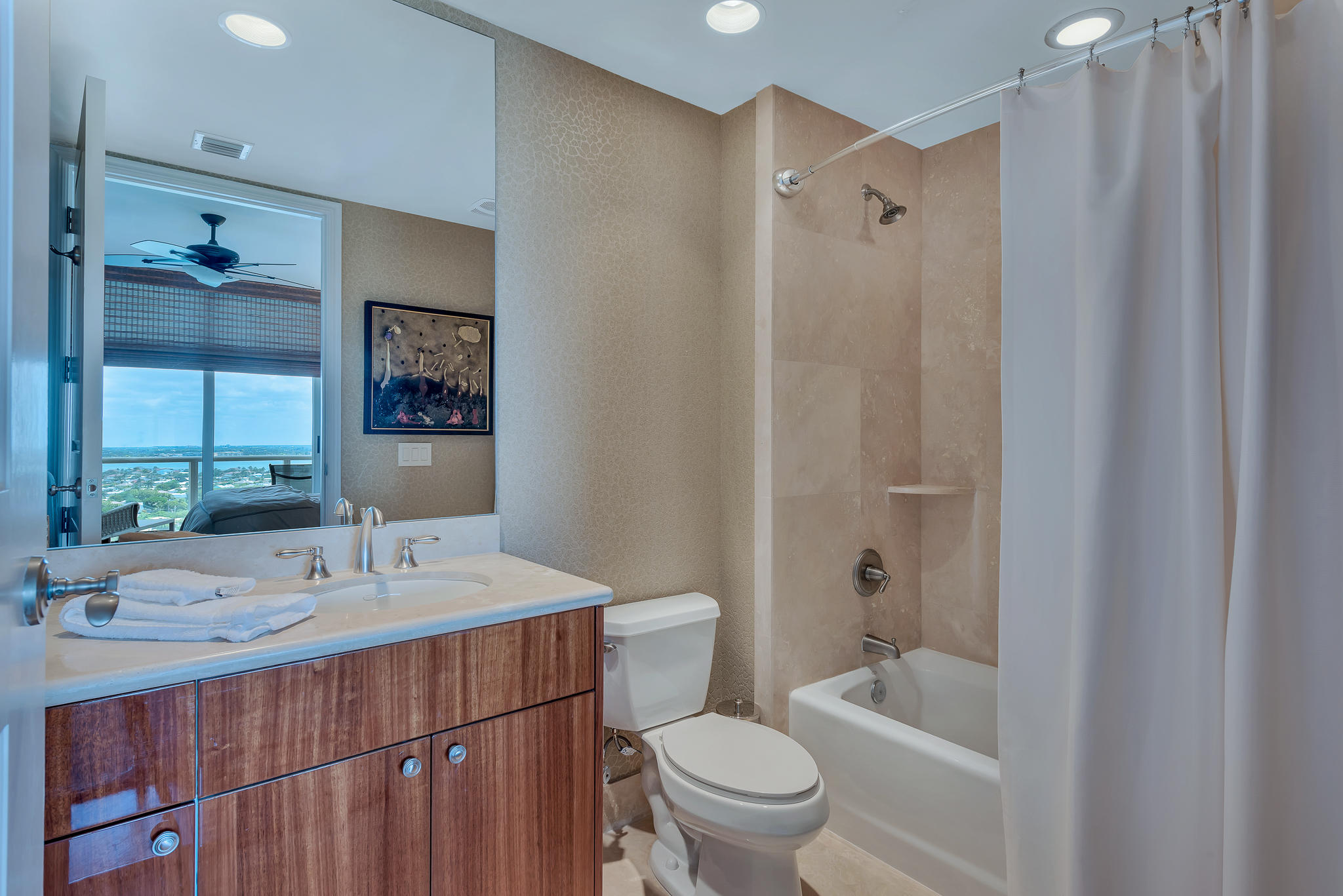 2700 NORTH OCEAN CONDO - Residential