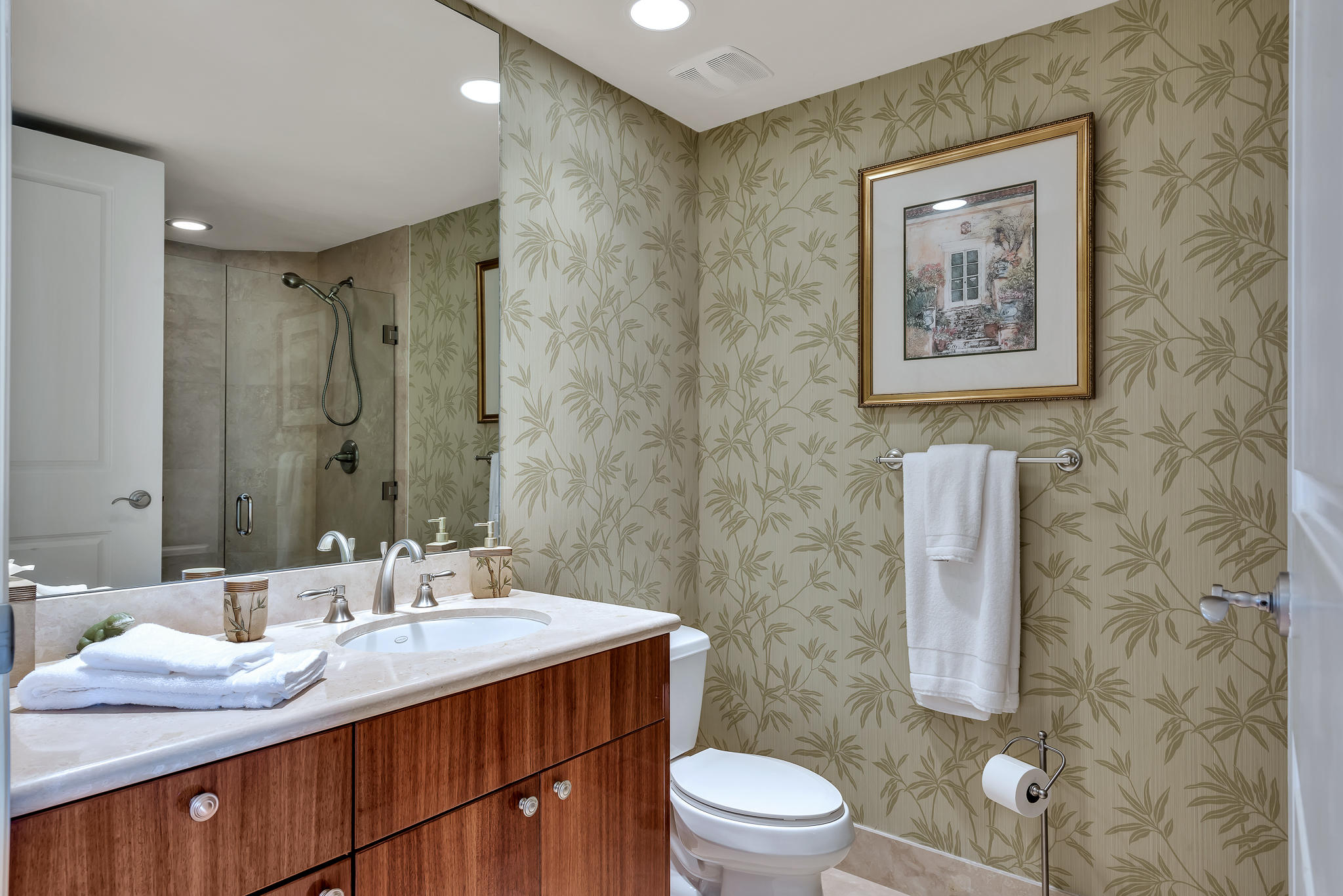 2700 NORTH OCEAN CONDO - Residential