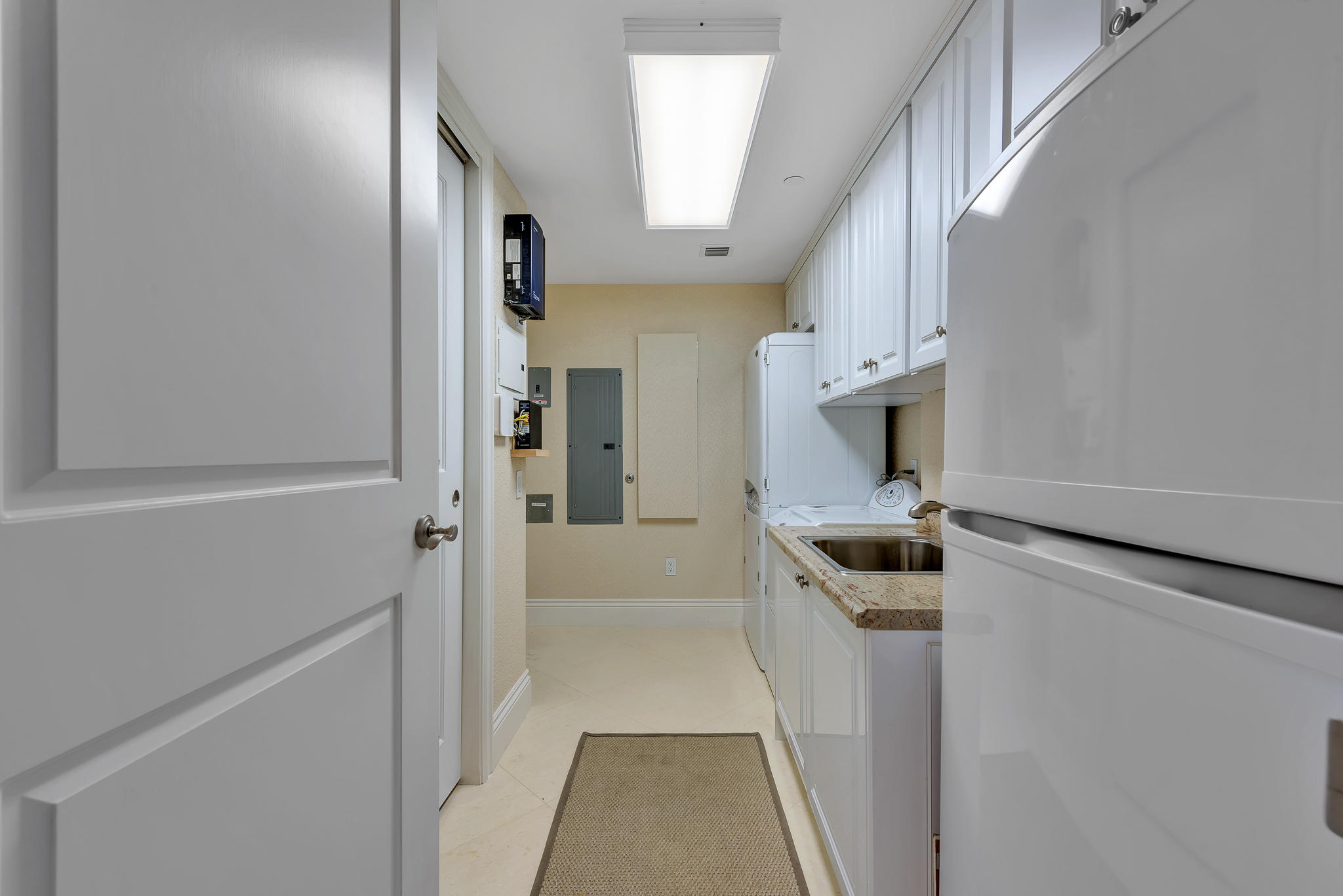 2700 NORTH OCEAN CONDO - Residential