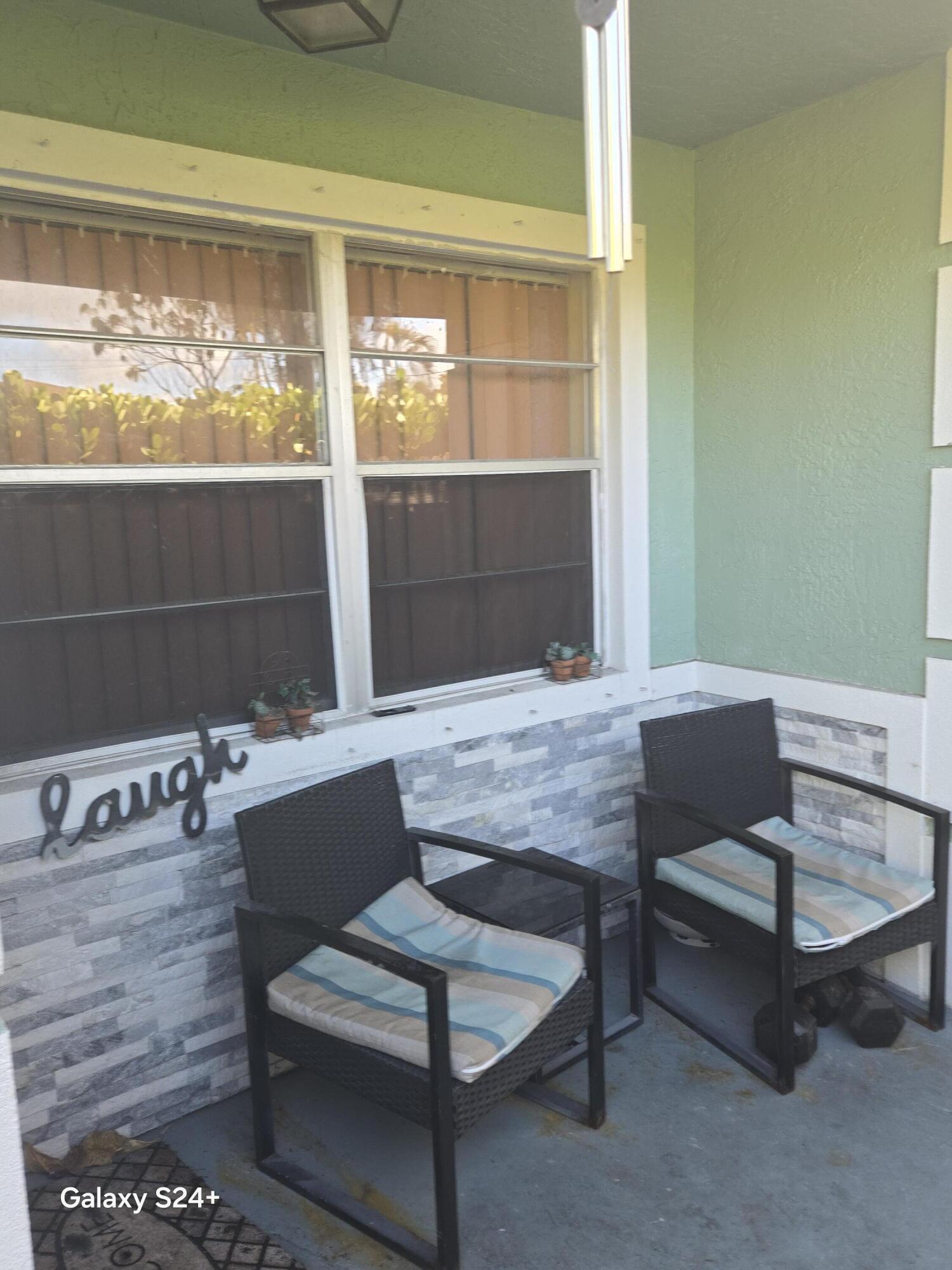 1113 N Federal Highway