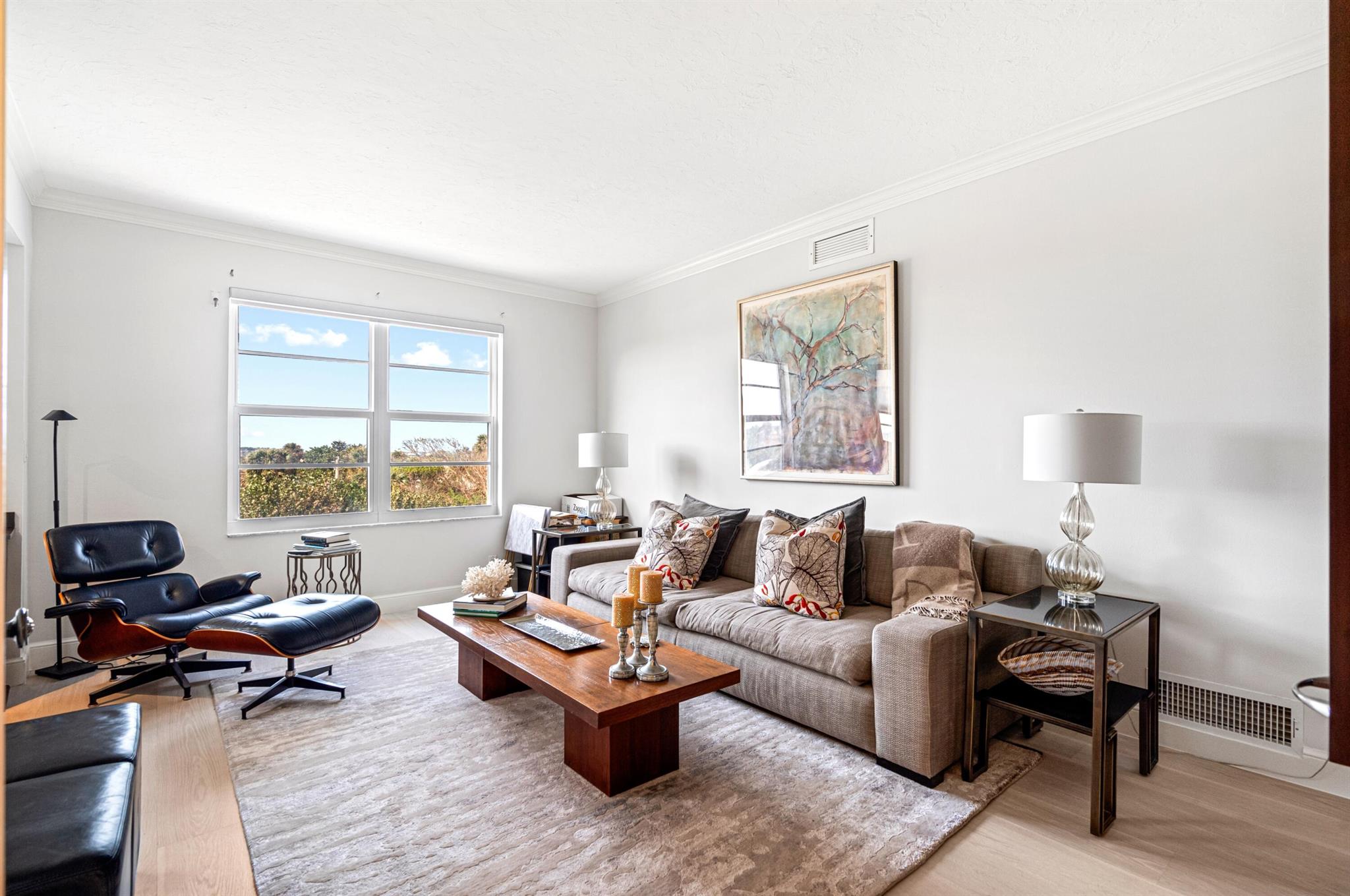 TAMARIND CONDO - Residential