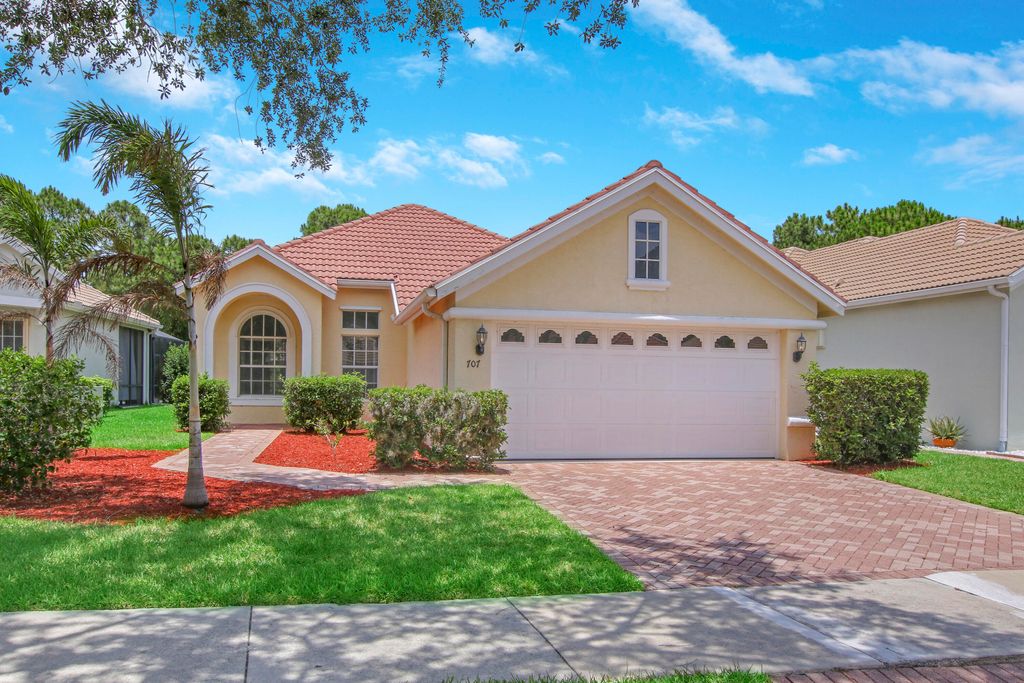 Photo of 707 SW San Salvador Cove Cv, Port St Lucie, FL 34986 (MLS # R10803590)