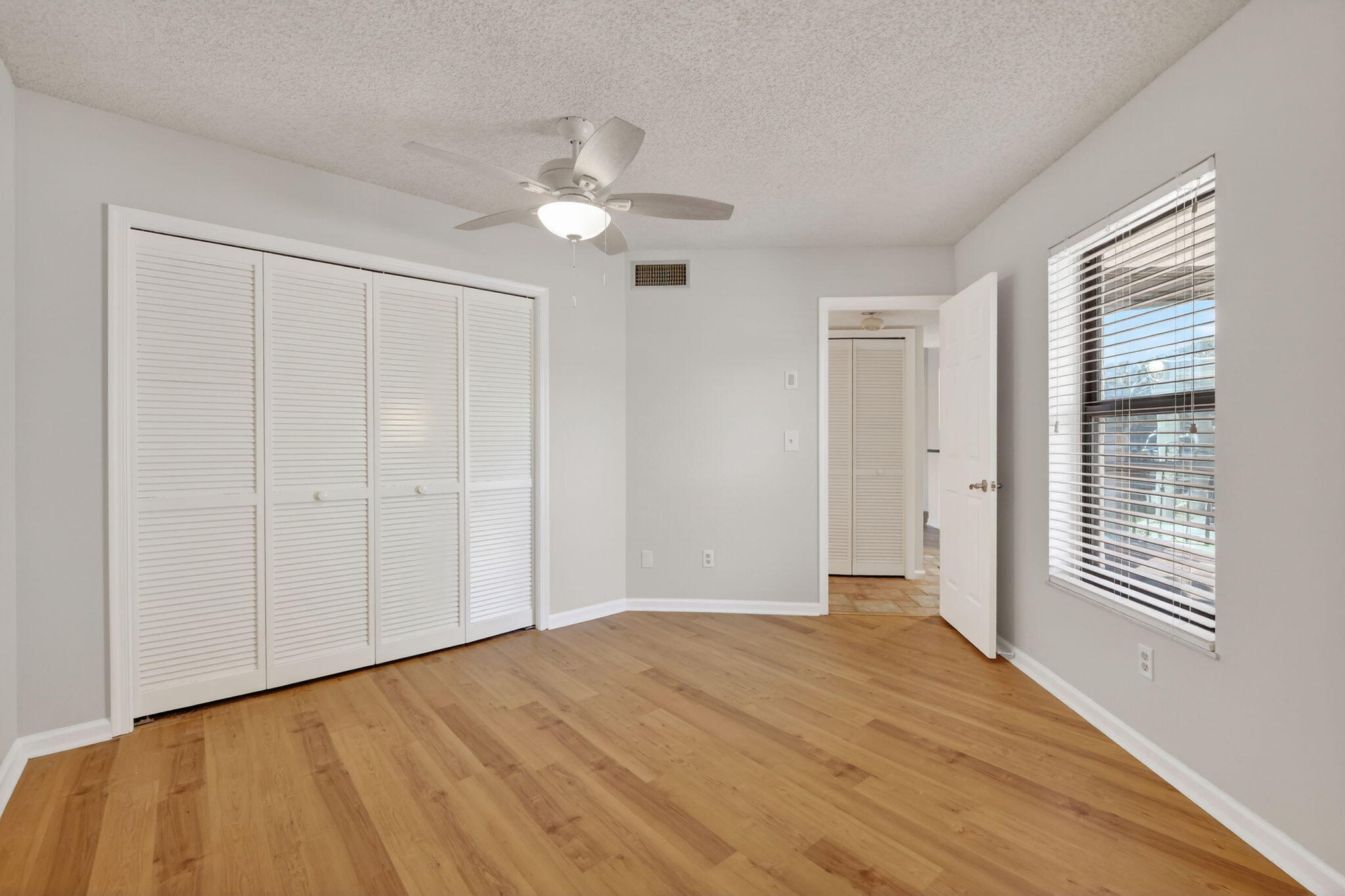 MONTEGO COVE CONDO - Residential