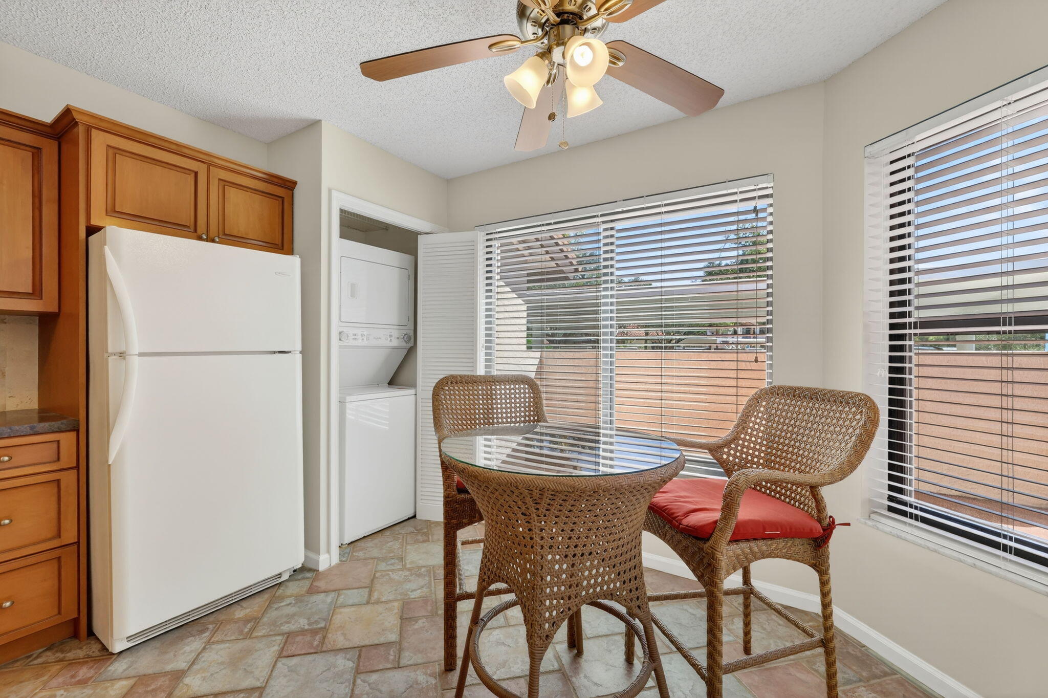 MONTEGO COVE CONDO - Residential