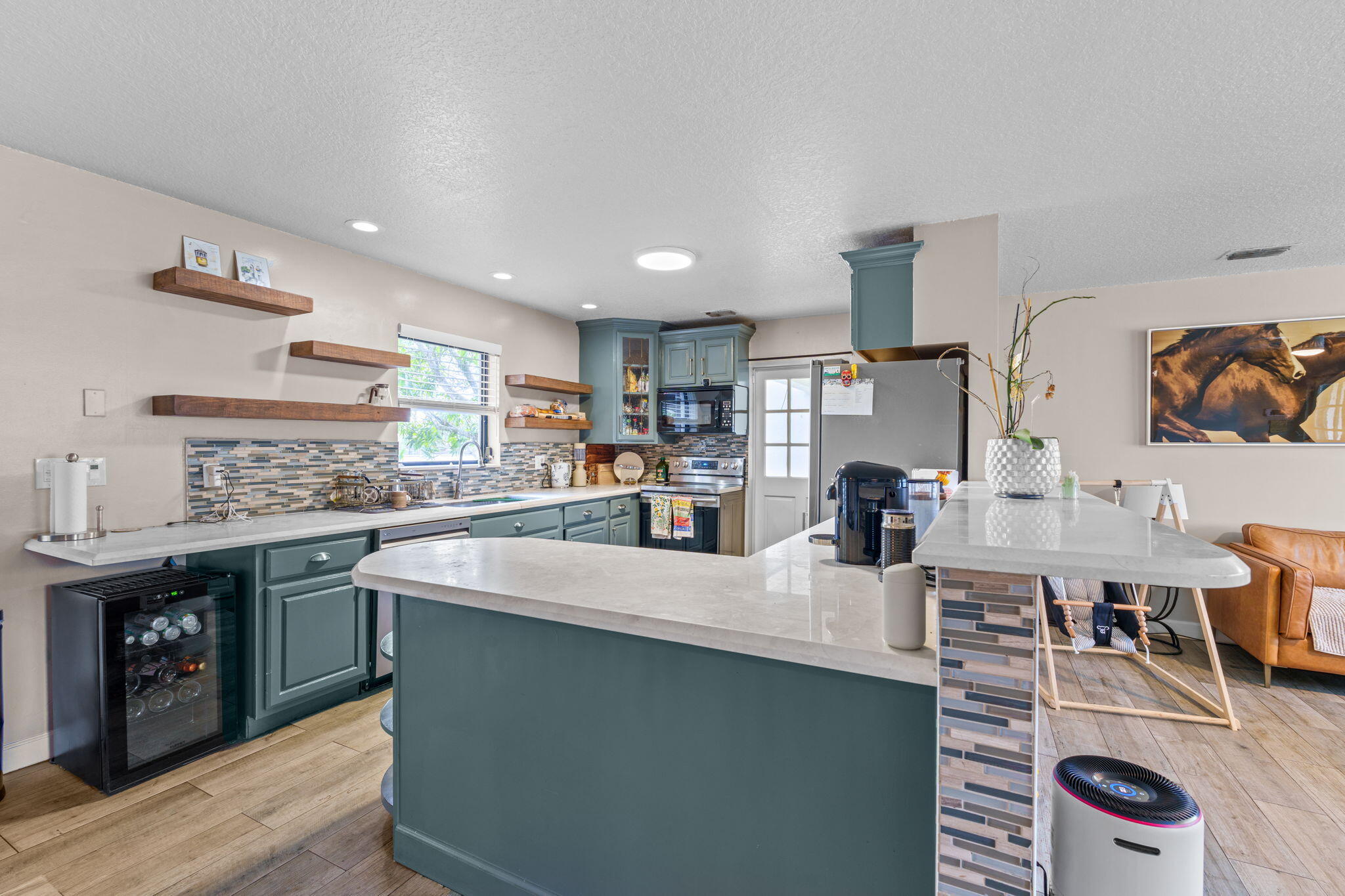 LOXAHATCHEE GROVES - Residential