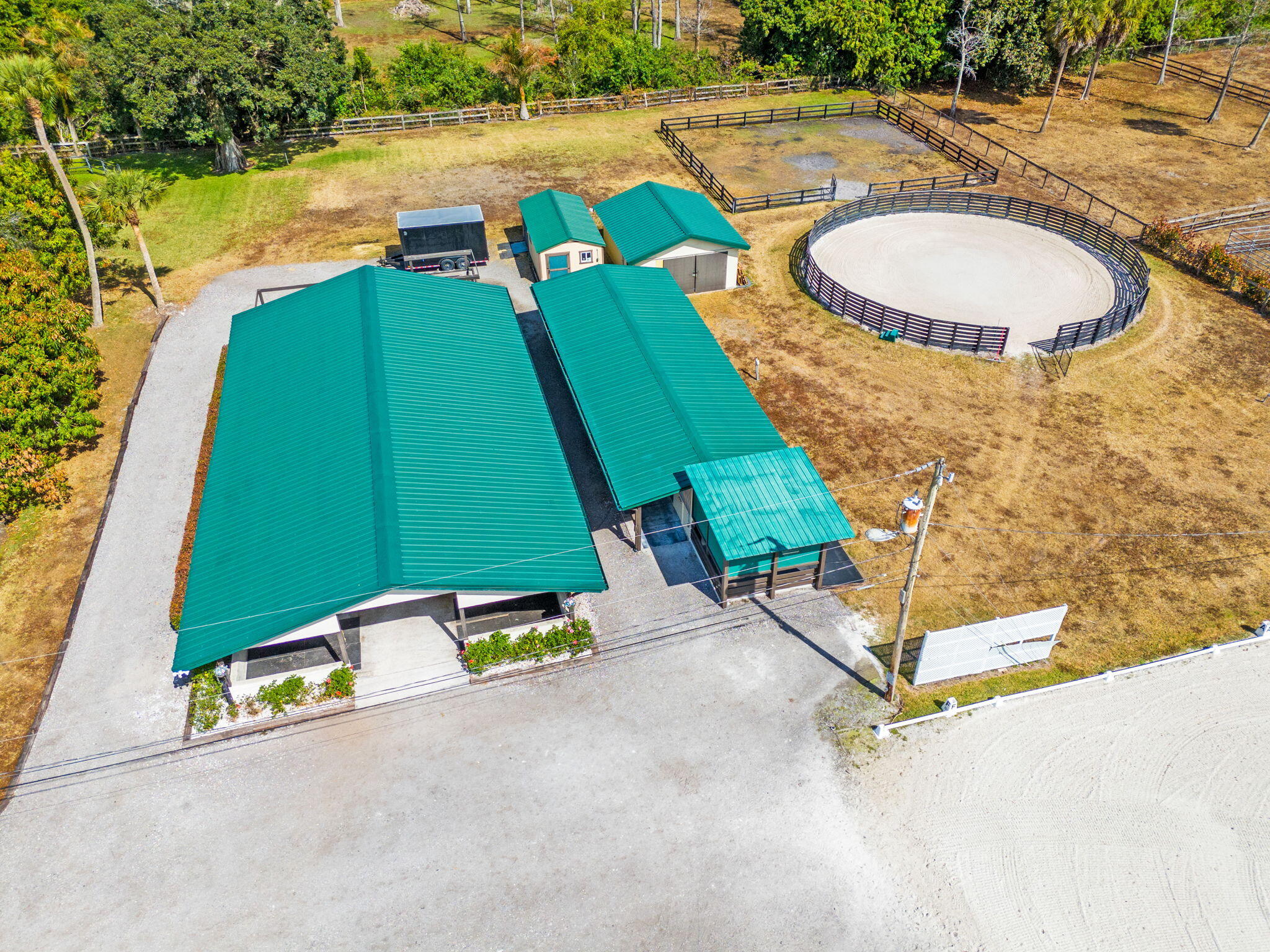 LOXAHATCHEE GROVES - Residential