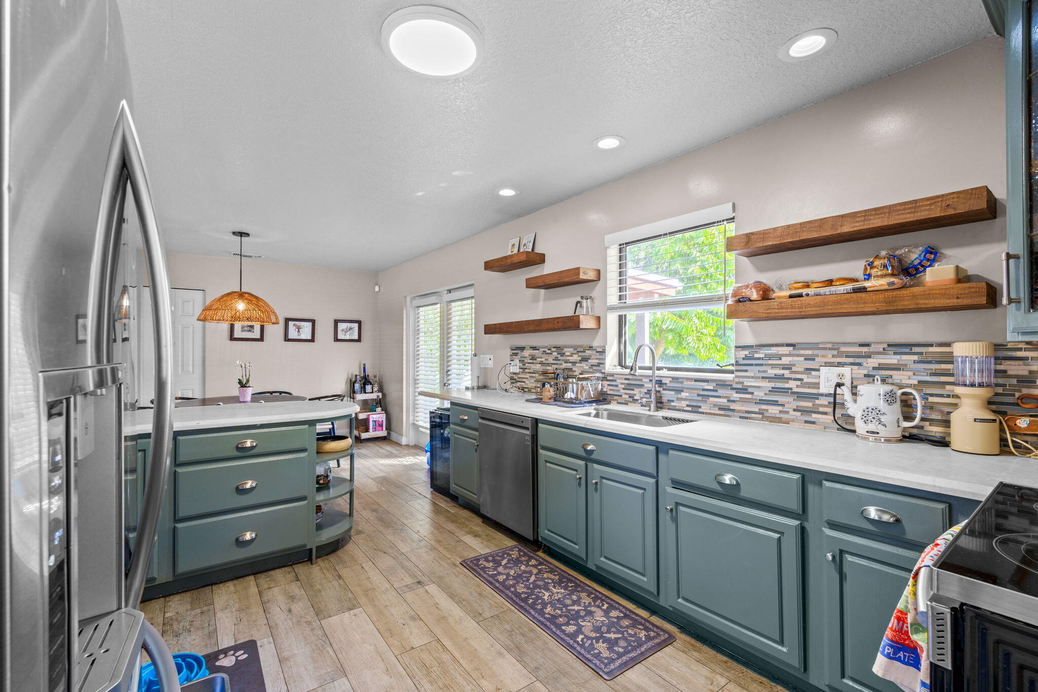 LOXAHATCHEE GROVES - Residential