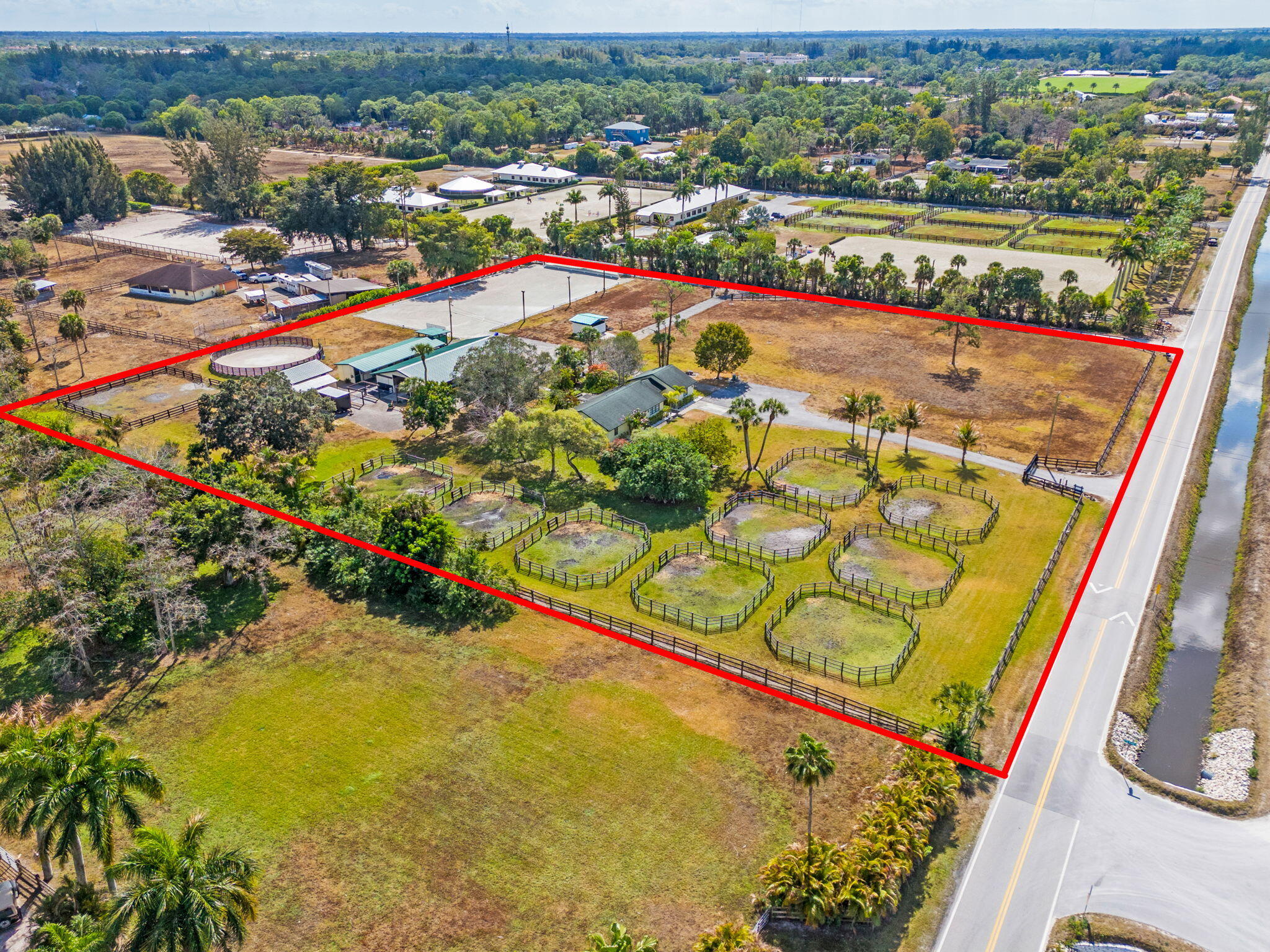 LOXAHATCHEE GROVES - Residential