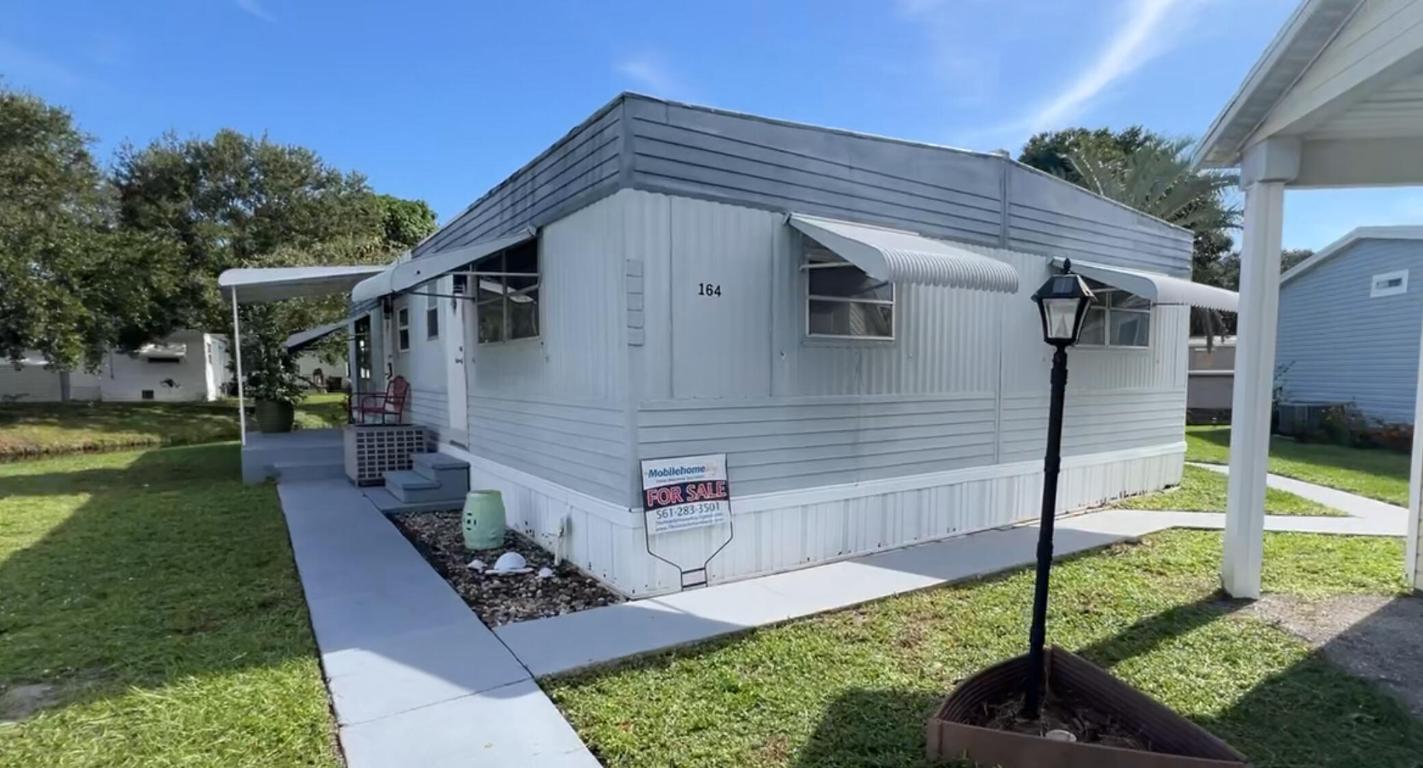 2555 PGA Blvd. Lot 164