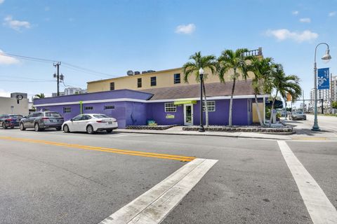 Tiny photo for 2040 Polk Street, Hollywood, FL 33020 (MLS # B26045526)