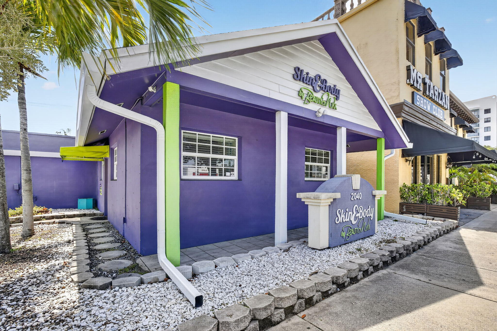 2040 Polk Street, Hollywood FL 33020