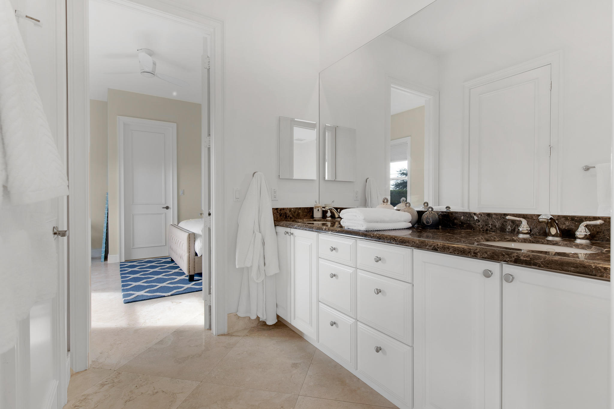 PALM BEACH POINT EAST - Residential