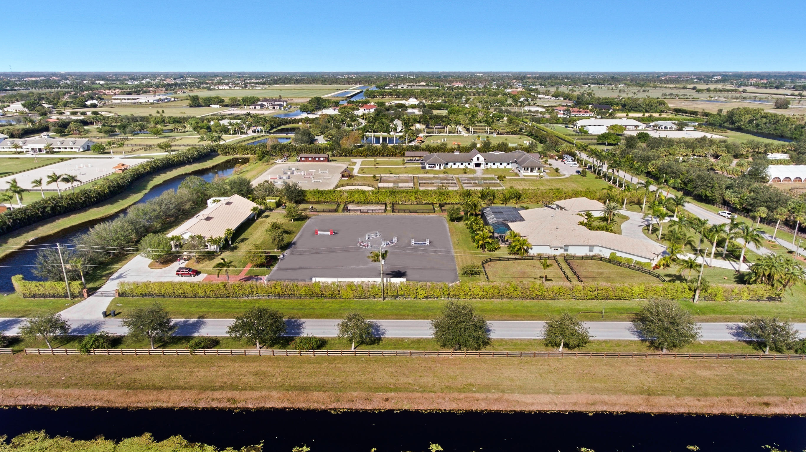 PALM BEACH POINT EAST - Residential