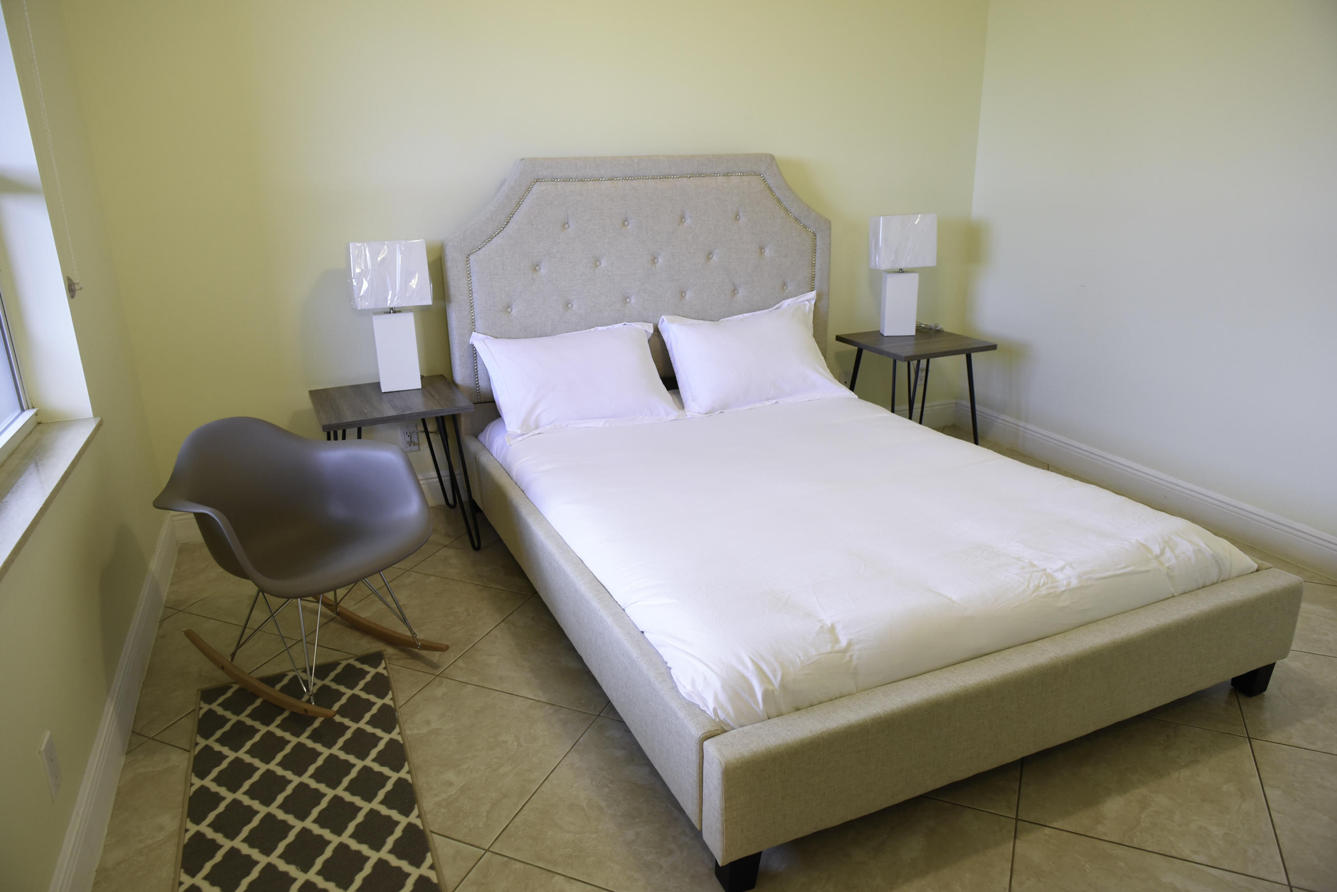 PALM BEACH POINT EAST - Residential