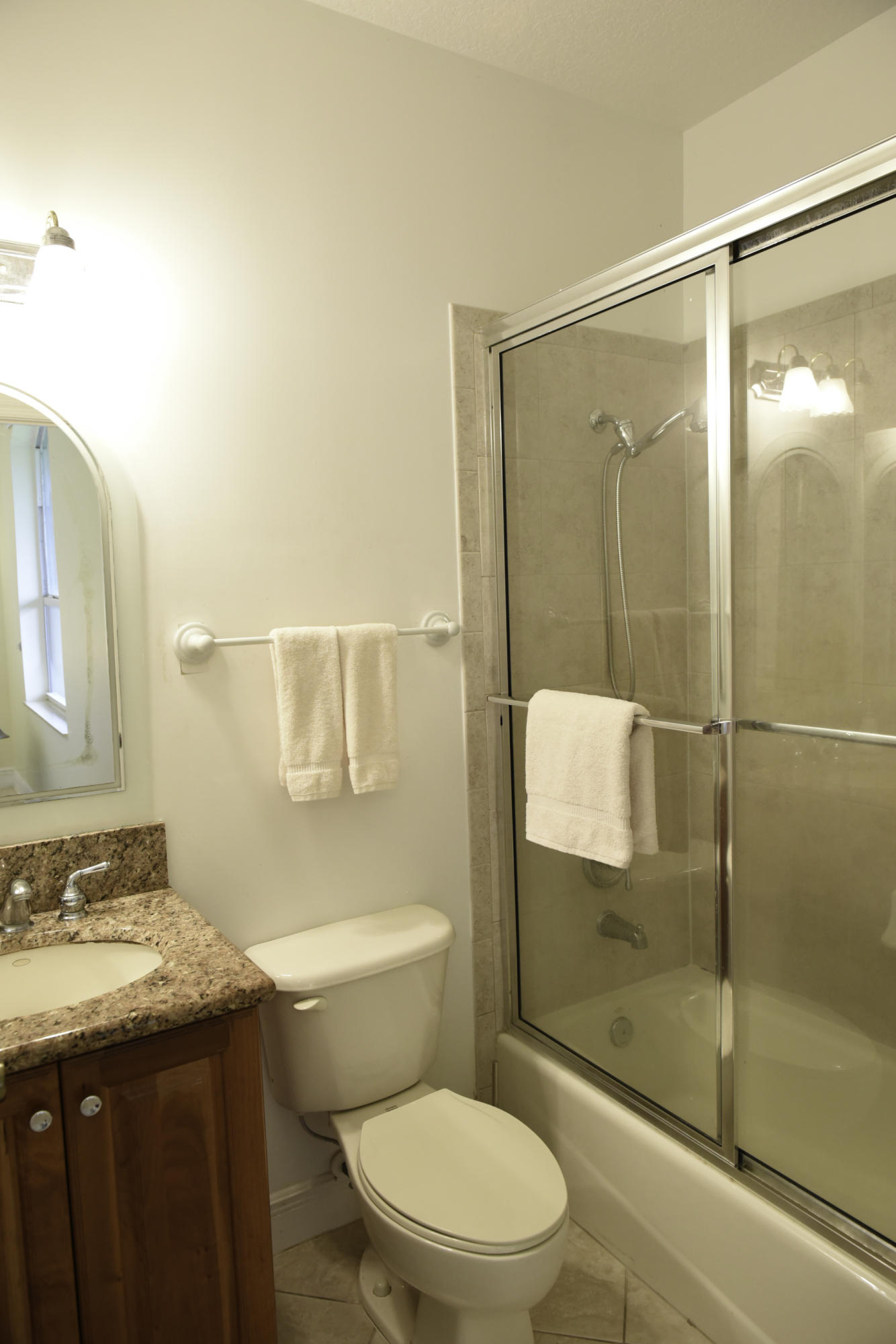 PALM BEACH POINT EAST - Residential