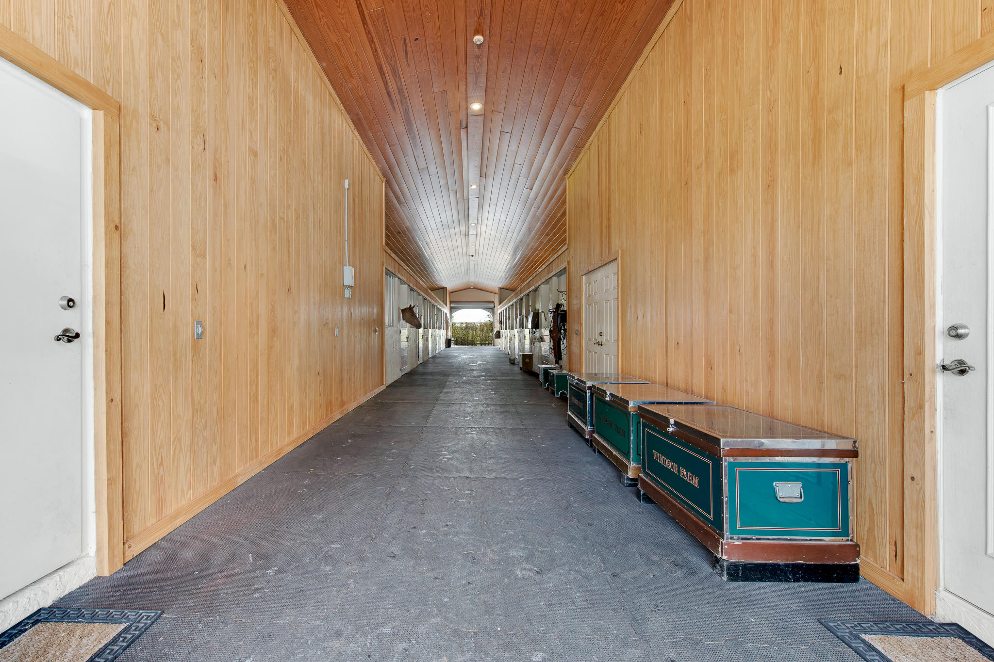 PALM BEACH POINT EAST - Residential